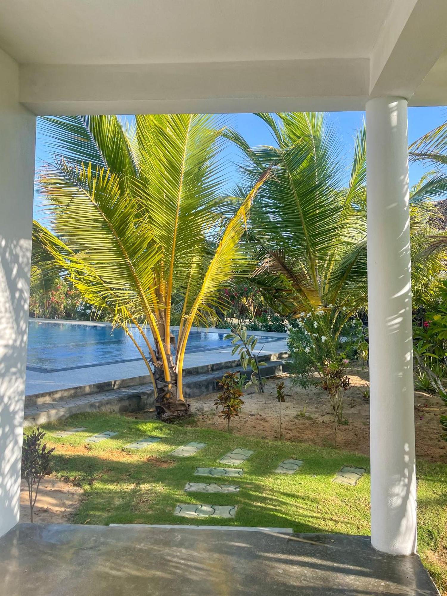 Whisky Point Surf Cabana 阿鲁甘湾 外观 照片